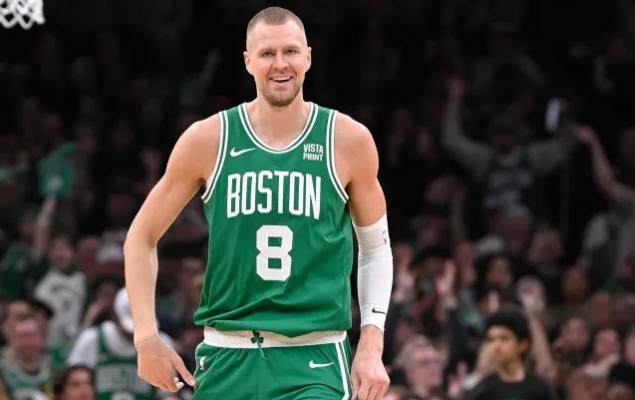 波神回归绿军冲冠有底气 总决赛打东契奇正名？