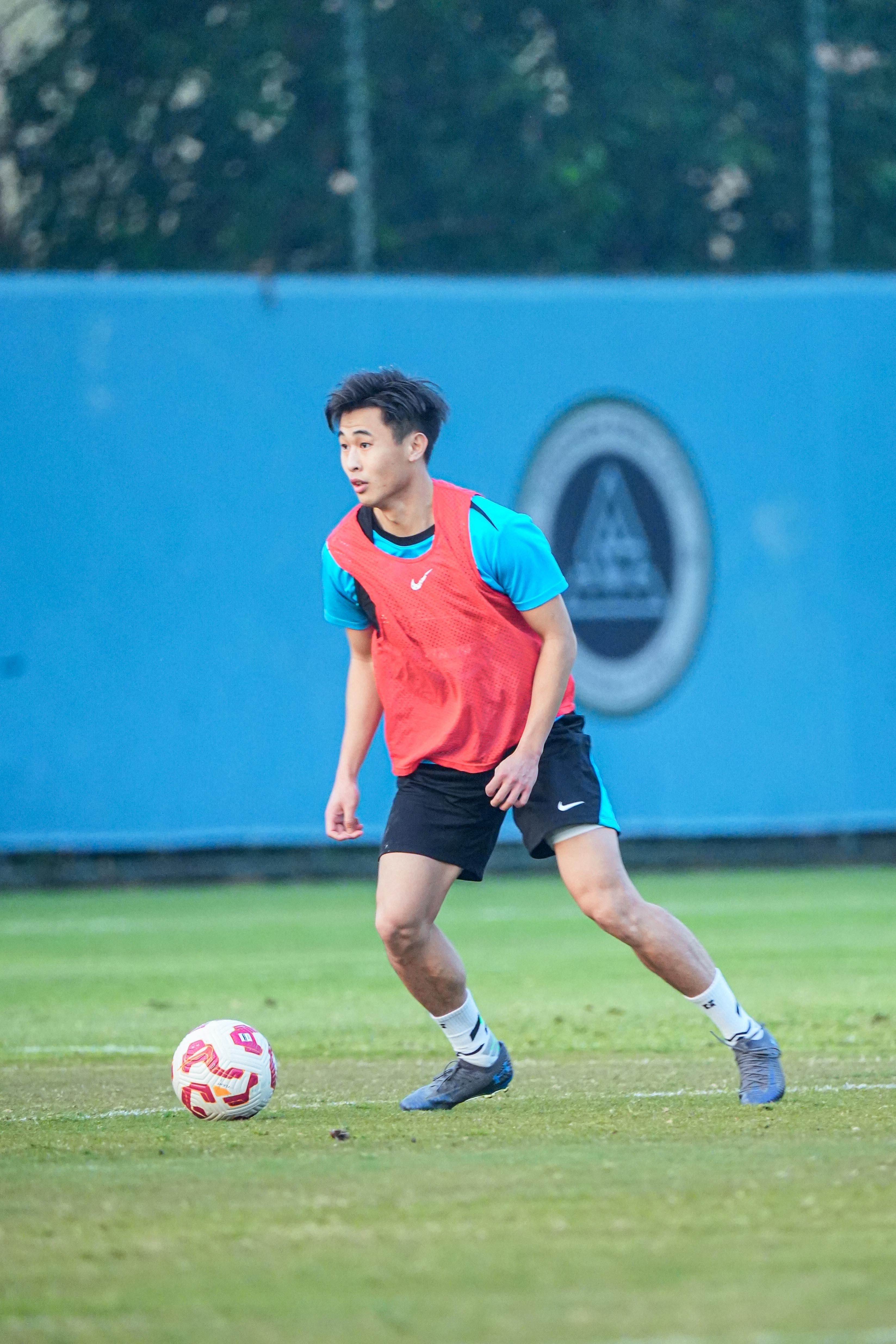 开云下载-官方：戴伟浚左膝关节外侧半月板撕裂，已完成手术，预计康复期6周